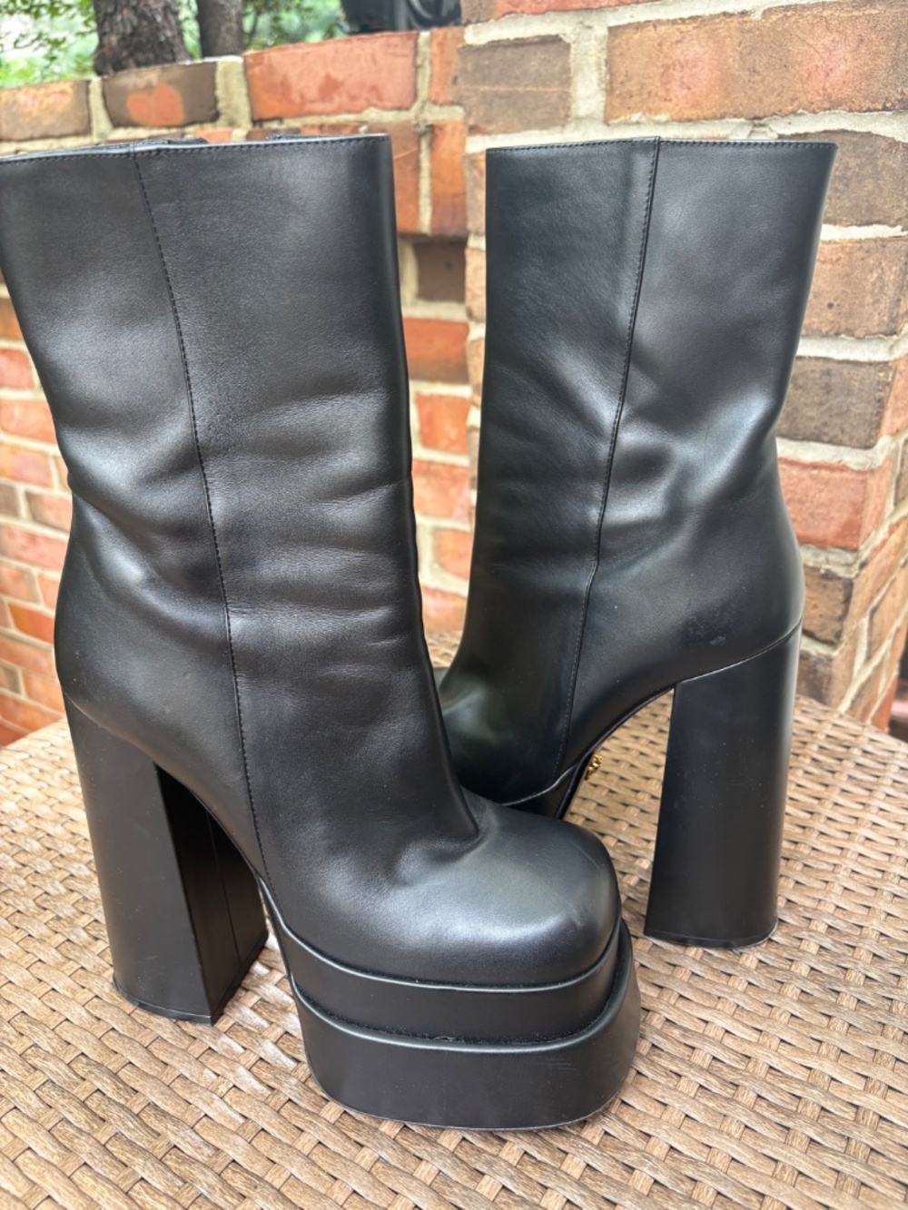 VERSACE LEATHER ANKLE BOOTS - Picture 11 of 16